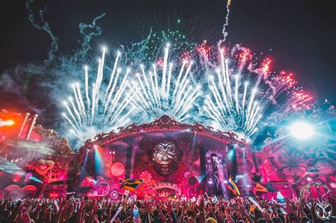 Amazing drone shows are about to replace fireworks at EDM festivals | Rave Jungle