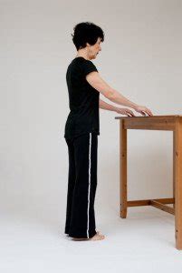 heel drop exercise • step 1 Osteoporosis Exercises, Senior Fitness, Physical Therapist, Yoga ...