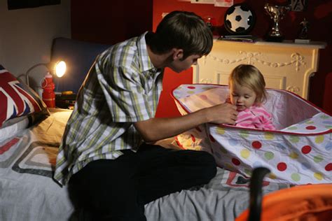 2392: Amy catches Ste holding baby Leah - Hollyoaks Spoiler - Soaps ...