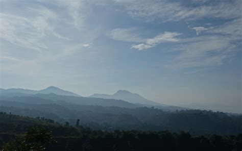 Morning Walk at Punclut: Breakfast With a View in Bandung