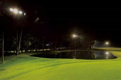 Tom Watson Golf Course | Sports and area flood lighting | [EYE] IWASAKI ELECTRIC