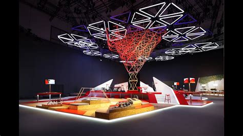 Kinetic Lights Installation with DMX winches and LED triangle lights for Vodafone @ IFA 2014 ...