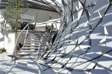 Three-dimensional Fence / Salli Architekten - eVolo | Architecture ...