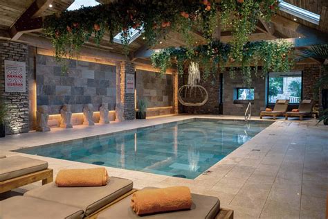 The 11 Best Spas In Wales For Some Well-Deserved R & R