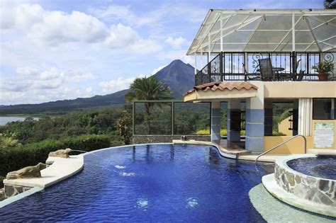 Book Hotel Linda Vista in La Fortuna | Hotels.com