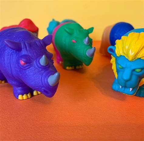 Vintage Set of 6 Taco Bell Applause Toys twist Open | Etsy