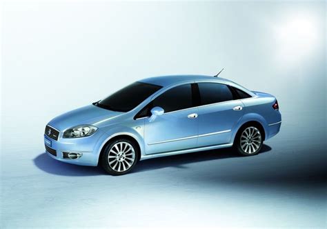 Fiat Linea in 2022 | Car wallpapers, Car headlights, Fiat