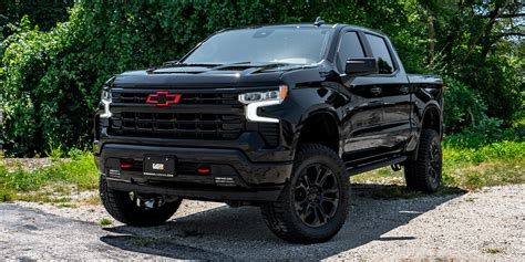 2022 Chevy Silverado – Awesome Blackout Off-Road Build With Red Accents ...