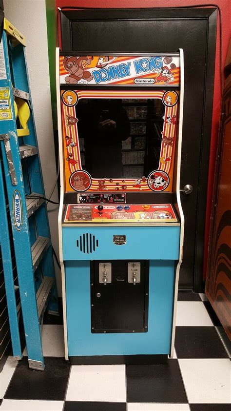 DONKEY KONG ARCADE GAME (1981) ORIGINAL MACHINE, CLASSIC | Arcade games, Arcade games for sale ...