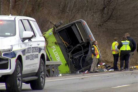 Person killed in New York bus crash was Canadian, Global Affairs says - The Globe and Mail