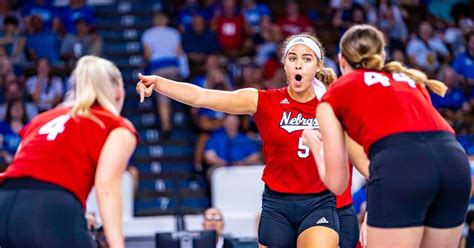 Big Ten Volleyball: 14 matches dot weekend landscape as teams hit ...