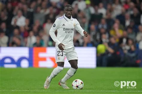 Real Madrid 'uncertain' over Mendy future | FootballTransfers.com