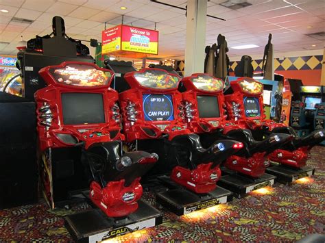 arcade games | Malibu Grand Prix entertainment park in Redwo… | Flickr