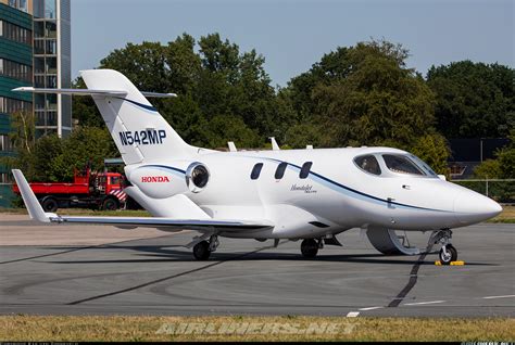 Honda HA-420 HondaJet - Untitled | Aviation Photo #5611861 | Airliners.net