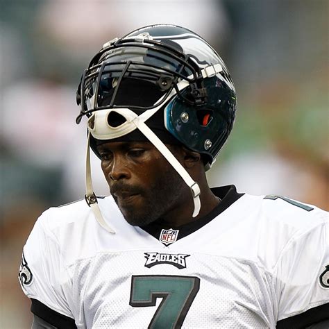 Philadelphia Eagles: Is Quarterback Michael Vick Really Injury Prone ...