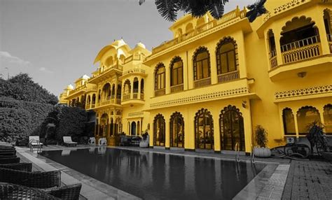 4 Star Heritage Hotels in Jaipur