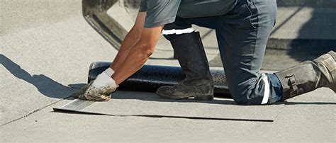 Flat Roof Coatings for Your Commercial Roof - Roberts Roofing