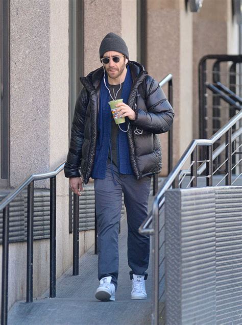 Jake Gyllenhaal in a Gray Knit Hat Was Spotted in New York City – Celeb ...