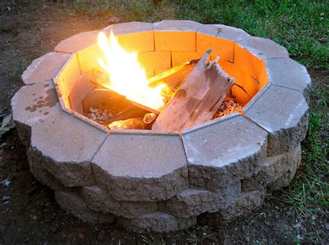 easy-diy-fire-pit-ideas | Best Backyard Gear