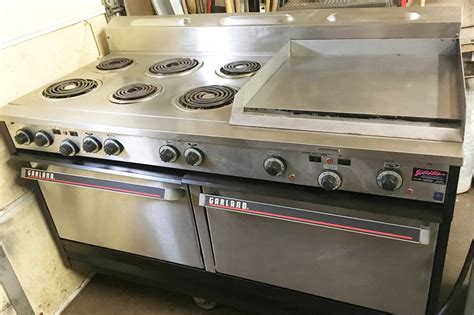 GARLAND S684 ELECTRIC RANGE WITH GRIDDLE