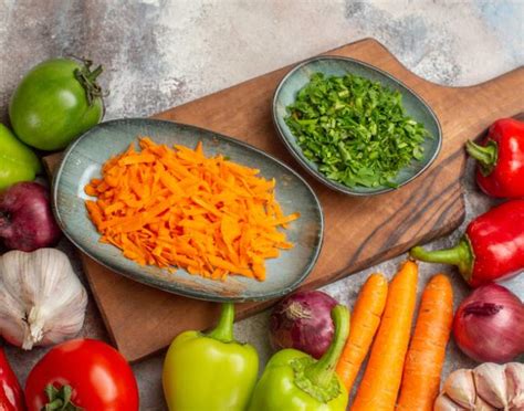 How To Chop Vegetables In A Food Processor: Do It Like A Pro