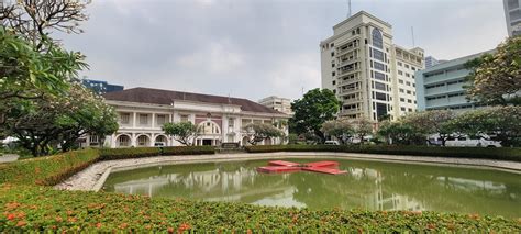 Snake Farm (Queen Saovabha Memorial Institute) : Bangkok Thailand | Visions of Travel