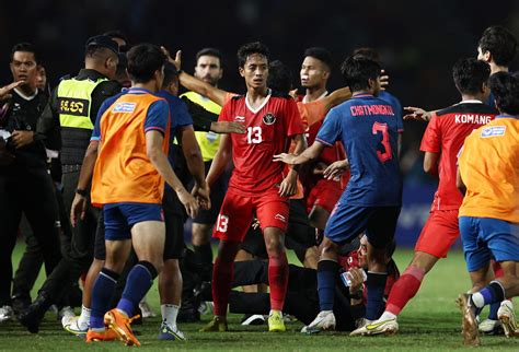 Thai football apologizes for SEA Games final brawls