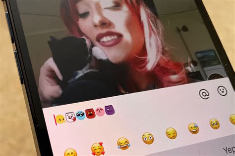 TikTok Emojis: How They’re Shaping Modern Communication