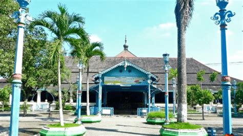 Masjid Agung Surakarta – Jawa Tengah