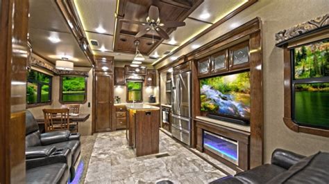 Luxury Fifth Wheels With Front Living Room | www.resnooze.com