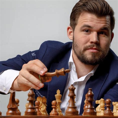 Magnus Carlsen Wiki, Biography, Career, Age, Wife, Family, Net worth