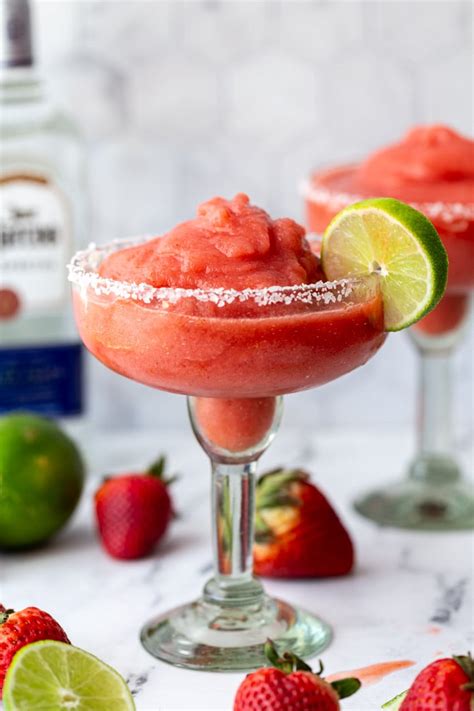 Frozen Strawberry Margarita - Food with Feeling