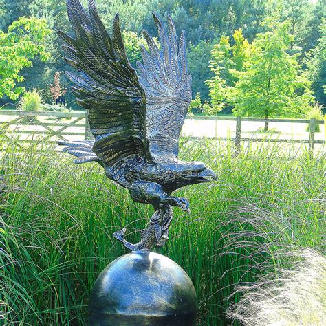 Large Eagle Garden Ornament|Metal Garden Sculpture UK- Candle and Blue