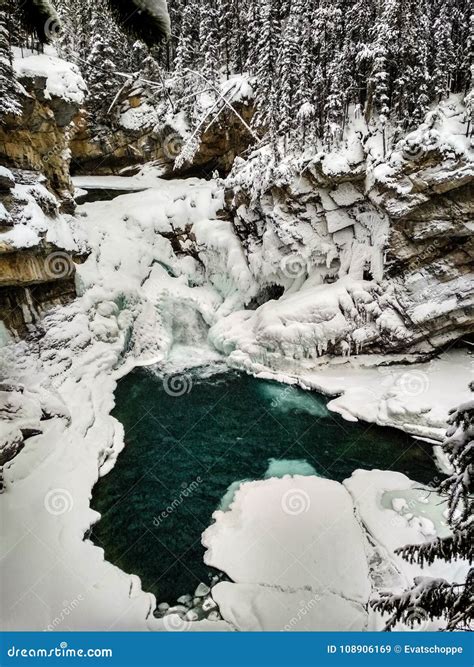 Sunwapta Falls in Winter stock image. Image of falling - 108906169