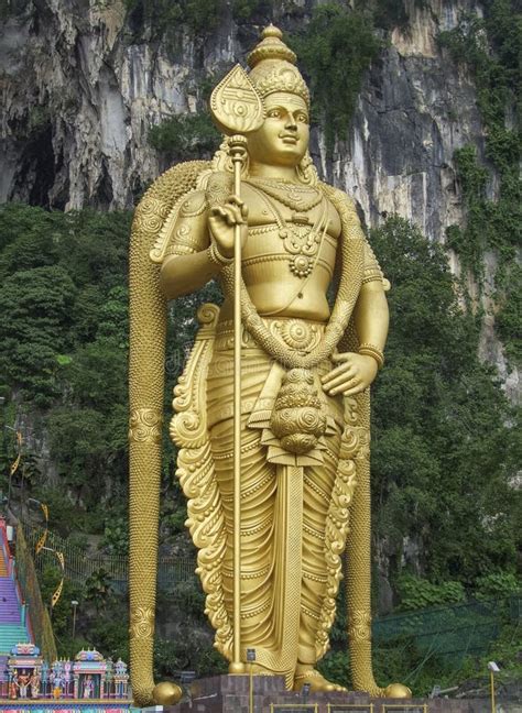 Murugan Statue at Batu Caves Stock Image - Image of mountain, ornamented: 165752719