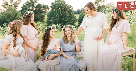 New Photo Sparks Duggar Family Pregnancy Rumors After Vow Renewal