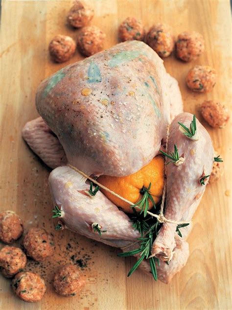 Best Christmas Turkey | Turkey Recipes | Jamie Oliver Recipes | Rezept ...