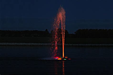 AquaMaster Lake Fountain Geyser Masters Series