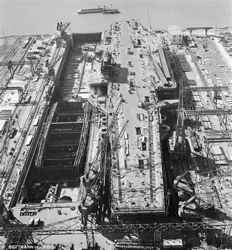 USS Forrestal, Navy's first supercarrier, begins final voyage to the ...