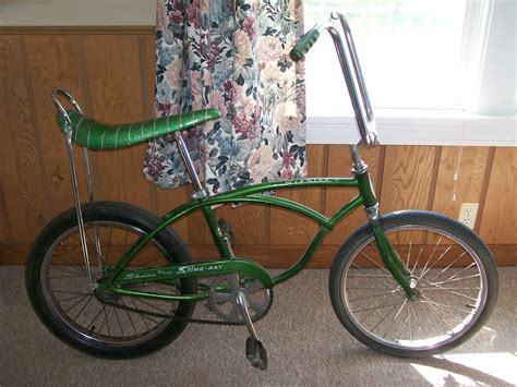 1970 Schwinn Stingray bicycle~ we had lots of these bikes~ Schwinn was (and still is) the BEST ...