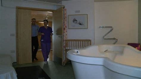 Medway Maritime Hospital staff 'turn round maternity unit' - BBC News