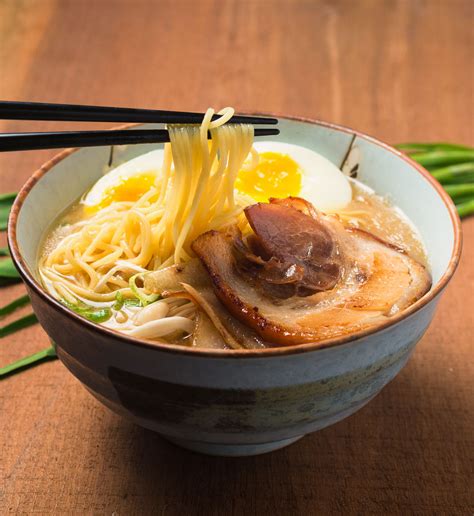 tonkotsu ramen at home - glebe kitchen