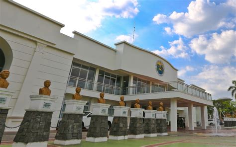 Marikina City Hall - Tripzilla Philippines