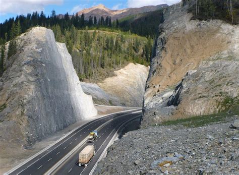 Towering heights: Construction crews work to tame Kicking Horse Canyon ...