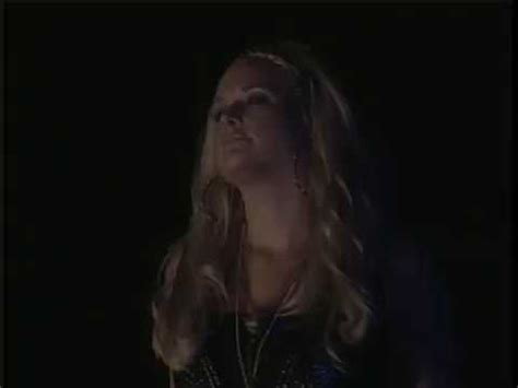 MIRANDA LAMBERT Dead Flowers 2010 LiVe - YouTube