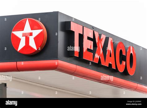 Texaco logo hi-res stock photography and images - Alamy