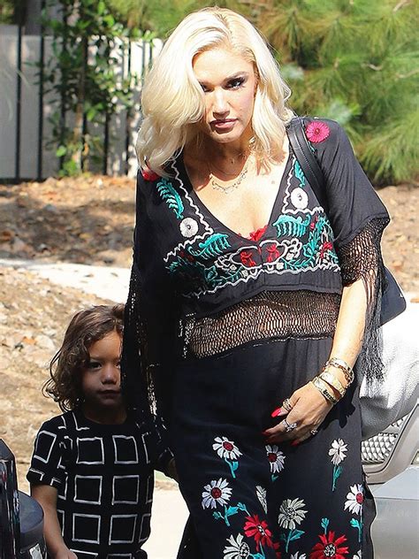 Does Gwen Stefani Have A Baby Bump? Report Claims She May Be Pregnant ...