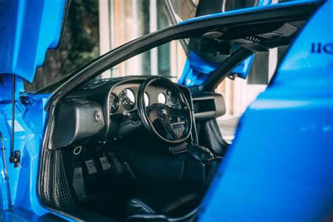 Bugatti details interior challenges of the Centodieci | Automotive ...