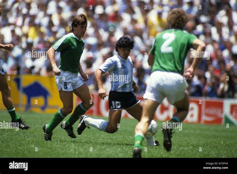 Maradona World Cup 1986 High Resolution Stock Photography and Images ...