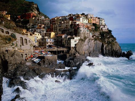 Travel Trip Journey : Manarola; Italy